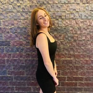 Meet your Posher, Jacqueline